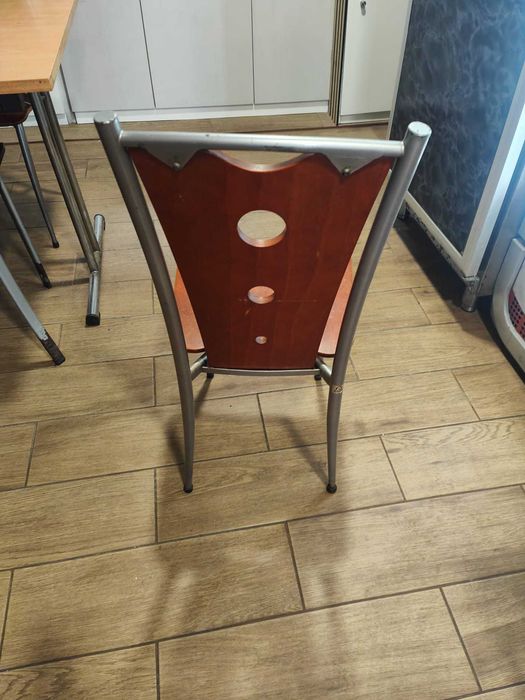 26 Cadeiras - Usadas em bom estado