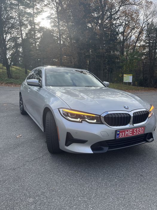 BMW 330 свіжопригнана