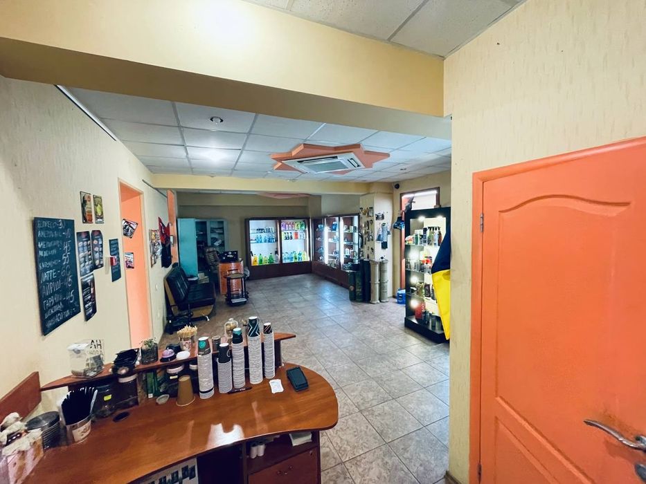 Прибуткове приміщення у центрі міста –65 м²! Власник.