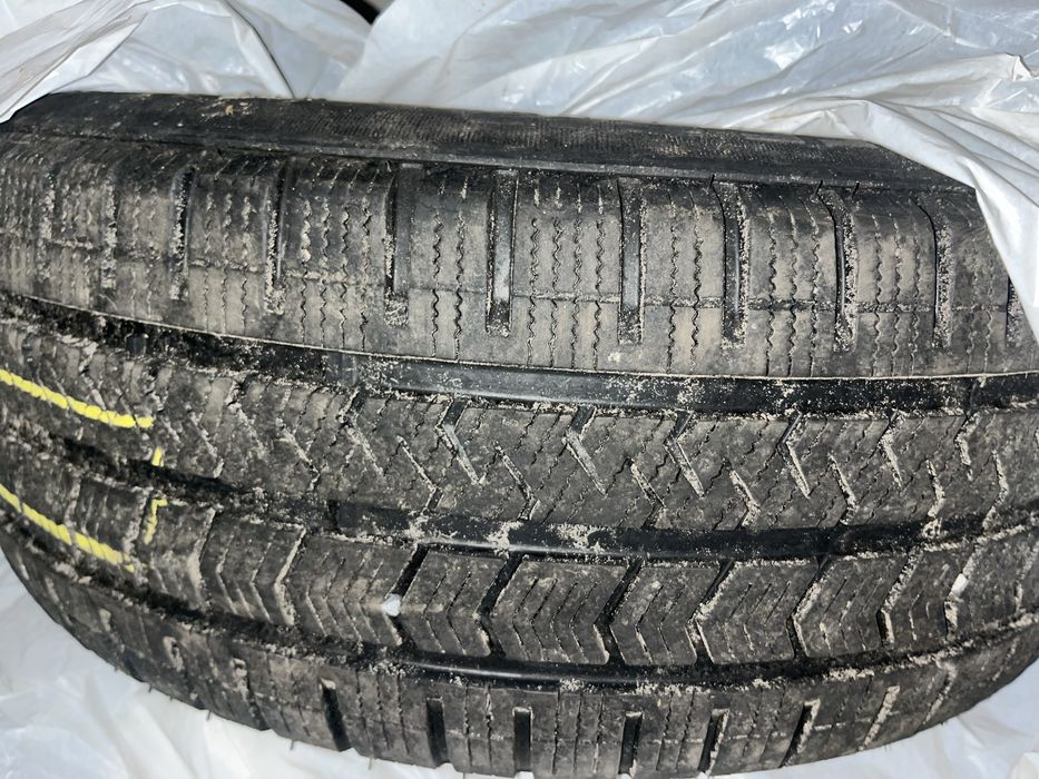 Продам резину R-17 225-55 R-17