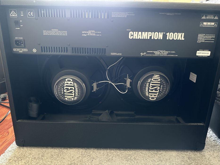 Fender Champion 100XL + Footswitch Original