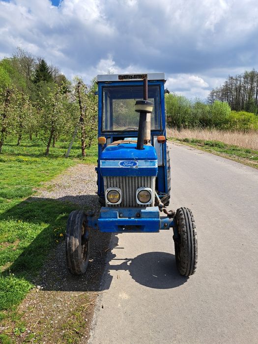 Ciągnik sadowniczy Ford 3055  5610