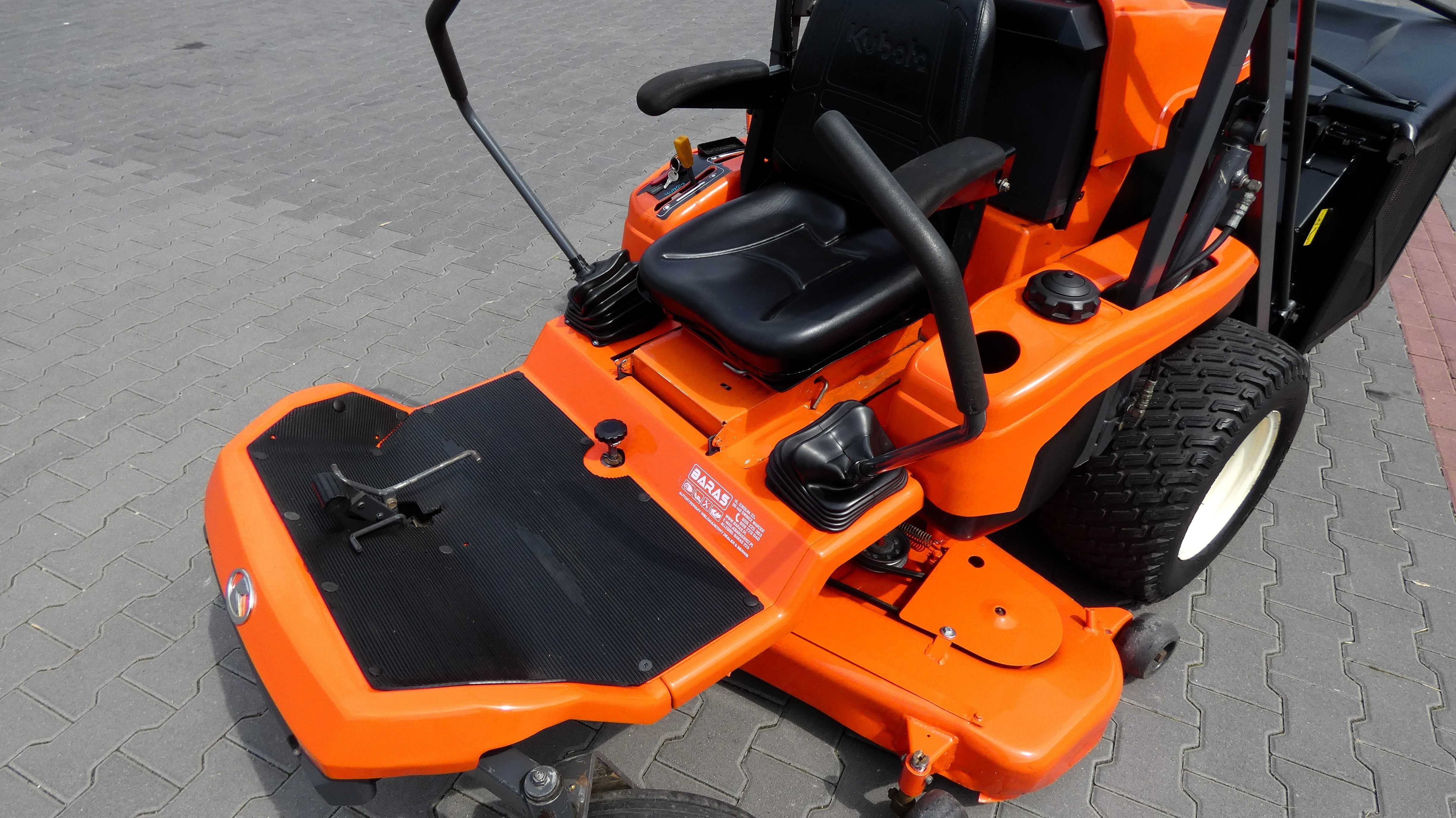 Traktor kosiarka KUBOTA GZD21 Wysoki Wysyp Zero Skręt (280501.5) Baras