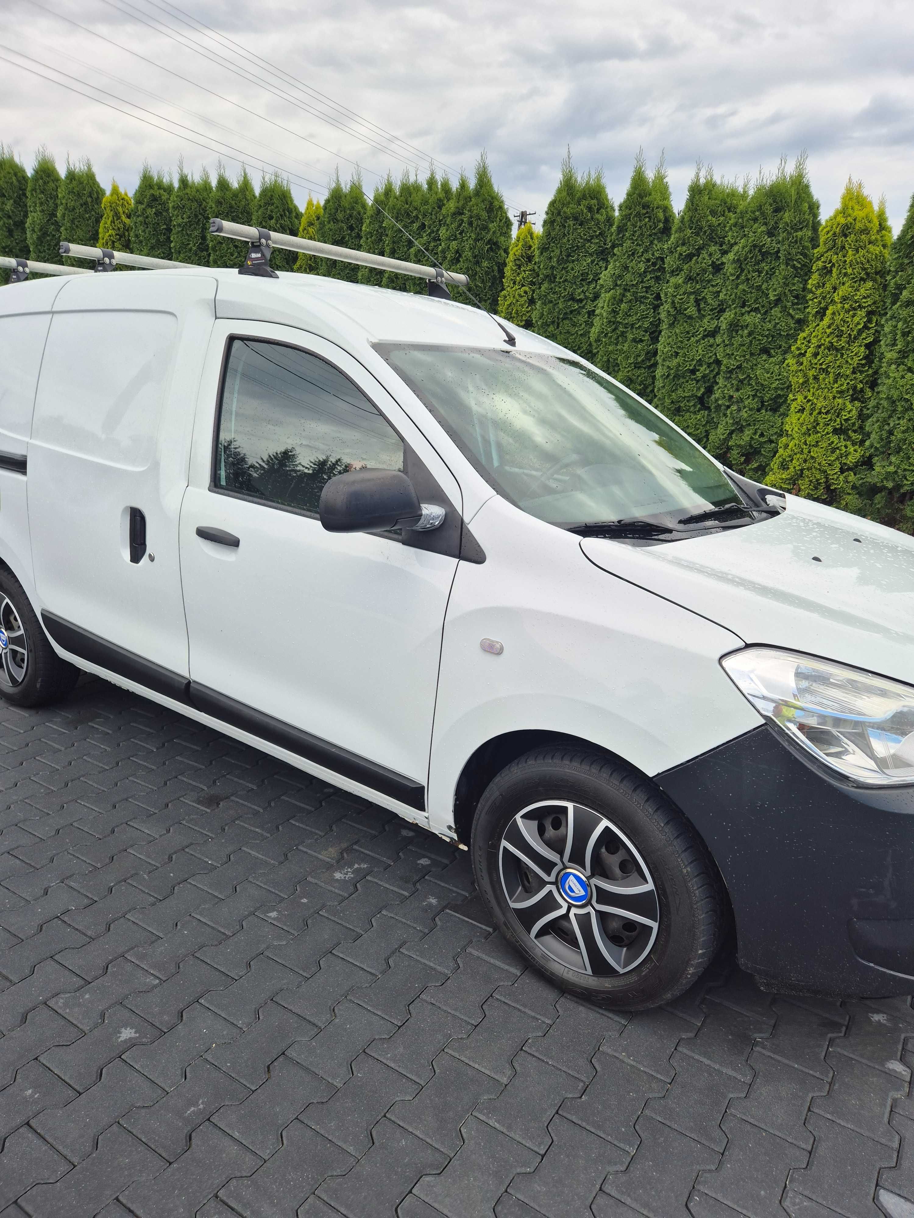 Dacia Doker 1,5DCI bagażnik, hak Faktura23%