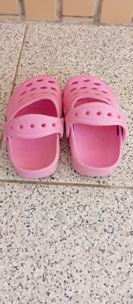 Crocs rosa menina 20