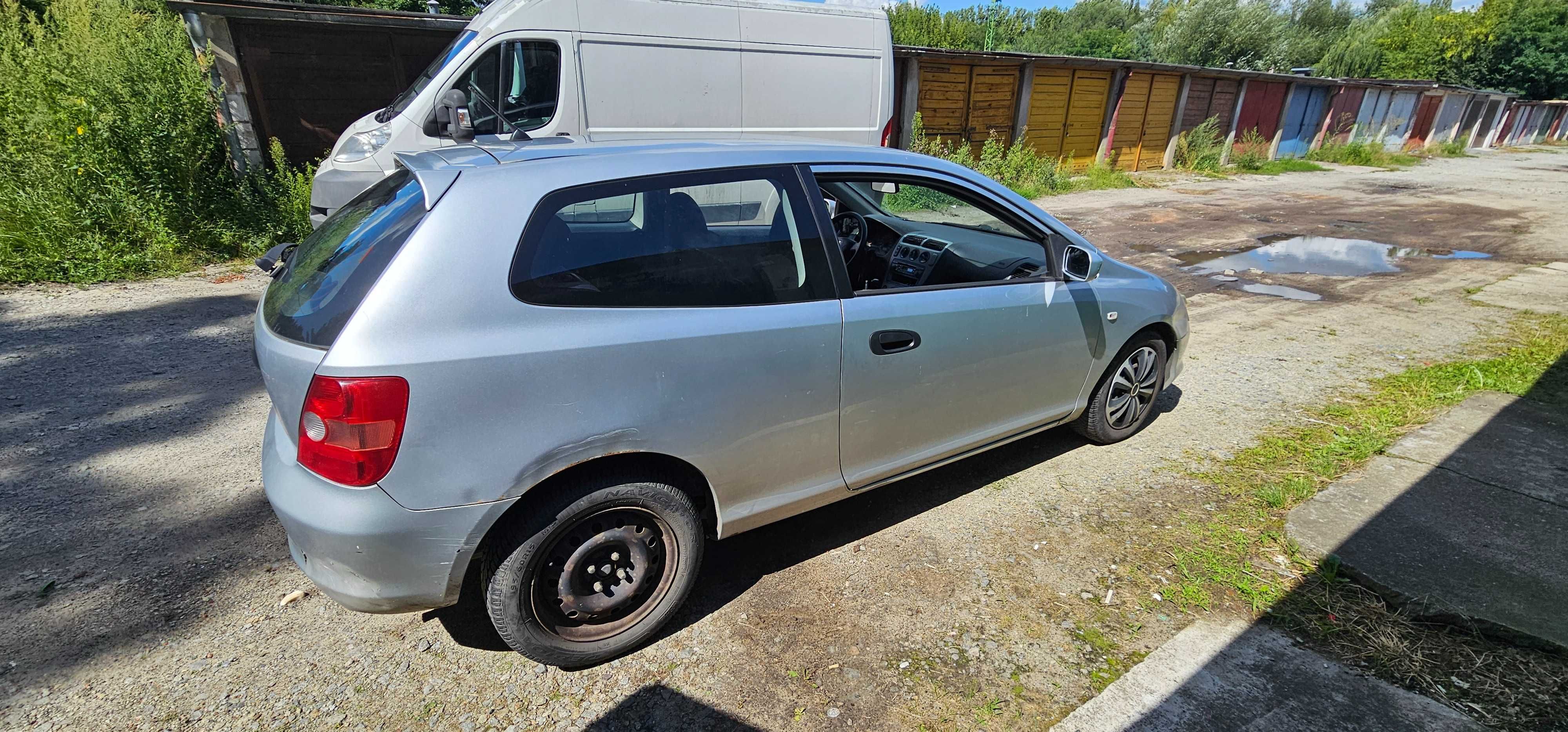 Honda Civic VII 1.4 benzyna
