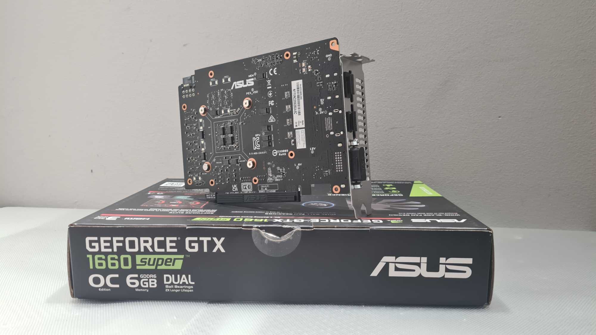 Asus Phoenix 1660 super 6GB