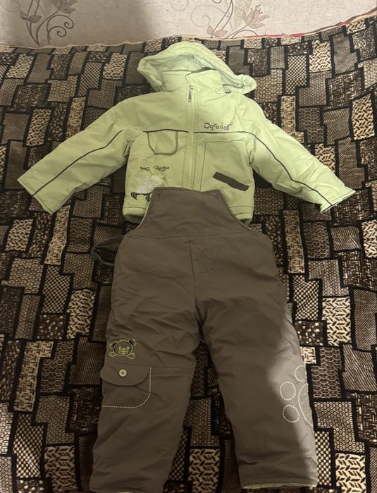 Зимний детский комбинезон