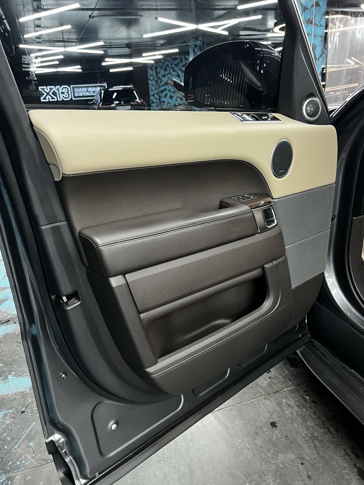 Land Rover Sport