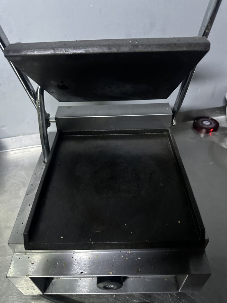 Grill kontaktowy elektryczny Bartscher