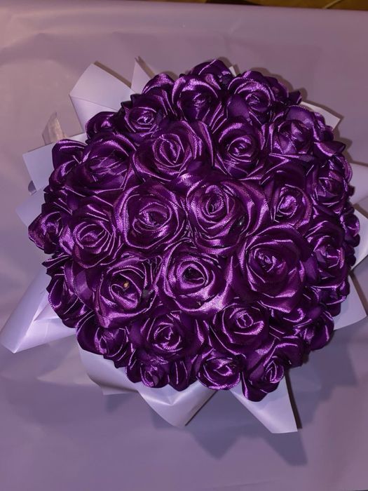 Роблю букети з атласної стрічки на замовлення