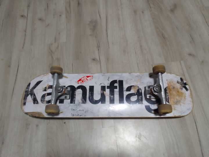 Deskorolka Kamuflage marble