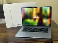 MacBook Air M4 de 15 polegadas na cor Azul Céu