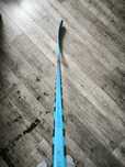 Nowy kij hokejowy Warrior QR5 40 JR LEWY