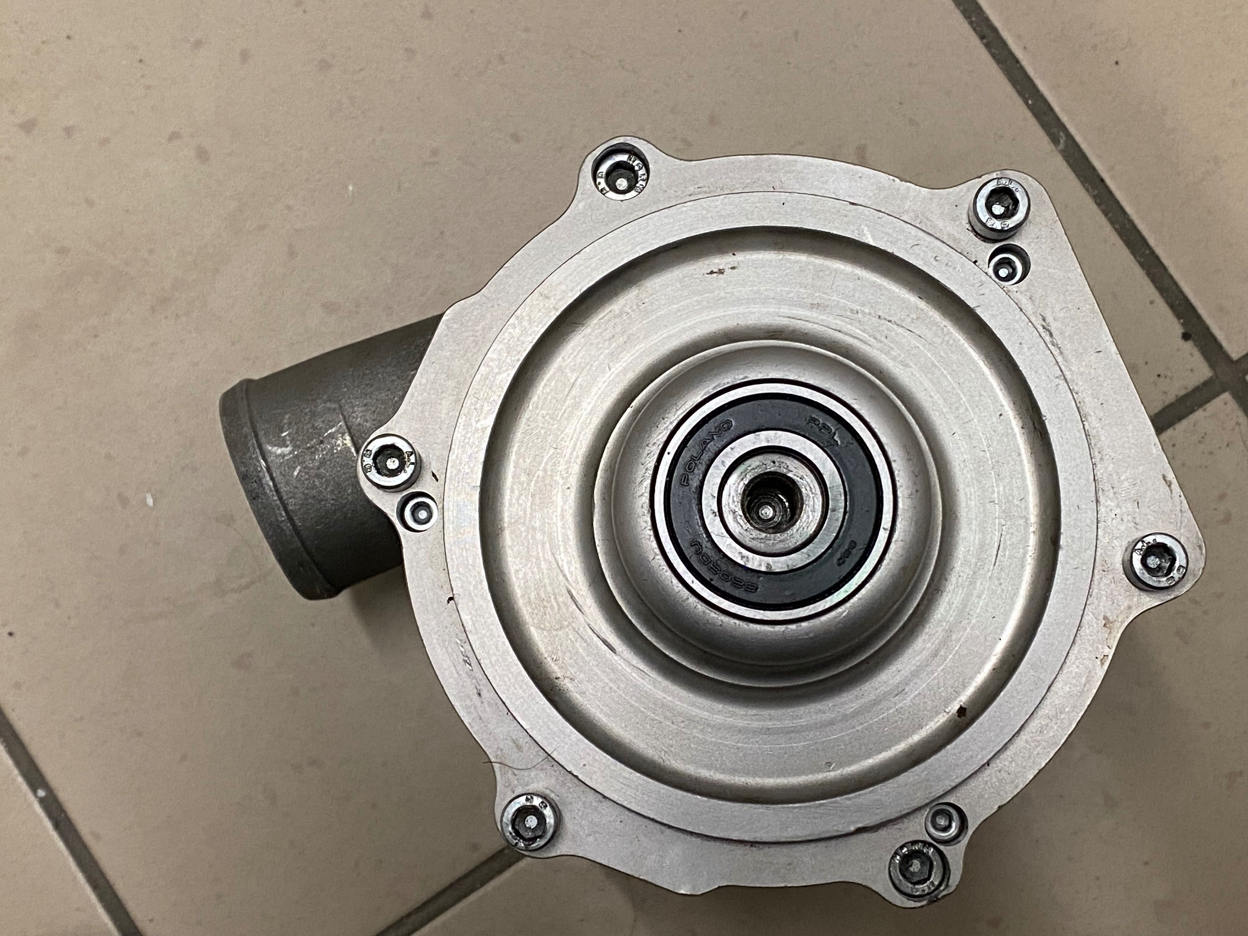 Rotrex c30-84 kompresor