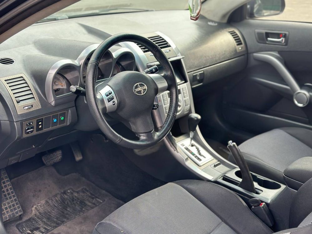 Toyota Scion 2.4 Автомат Купэ