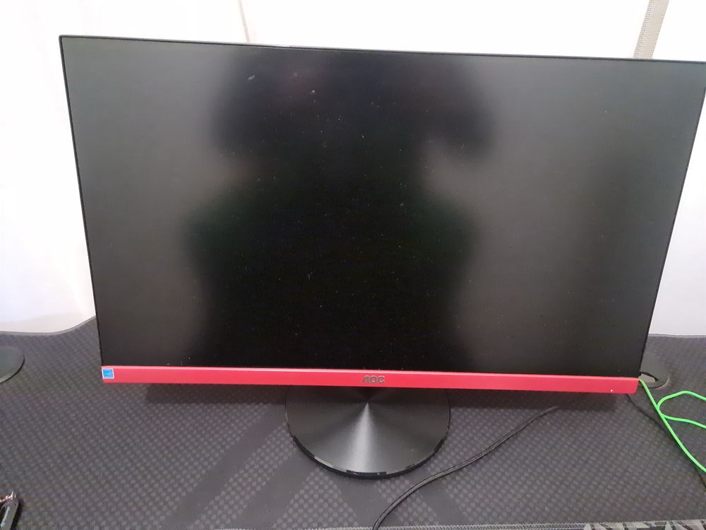 Desktop Gaming HP Pavilion + Monitor Gaming AOC e teclado RAZER GAMING