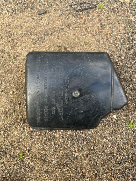 Фіат добло предохранітелі кришка