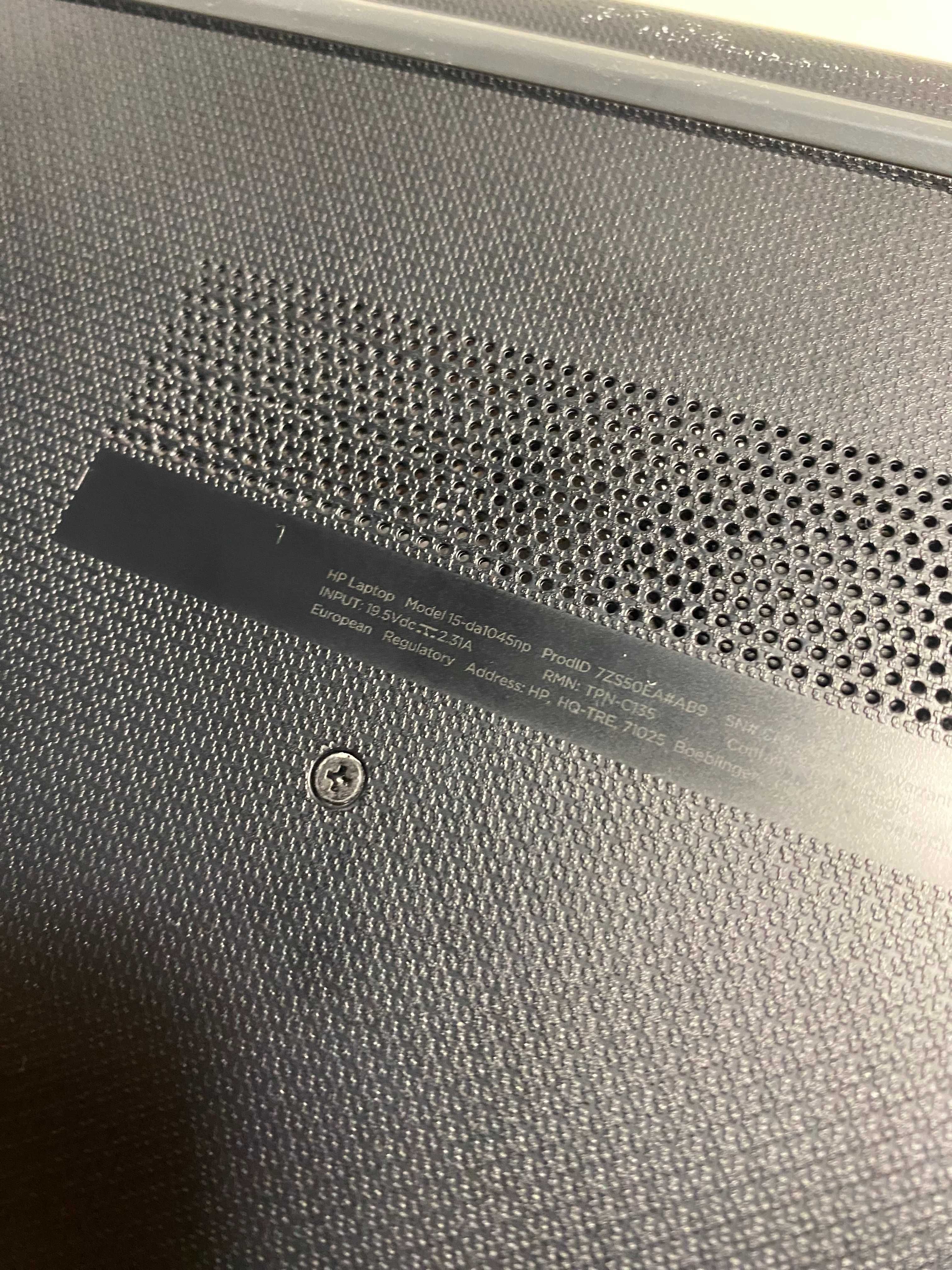 Computador Portátil HP 15-da1045np | 15,6'' | i7-8565U | 8GB | 256GB
