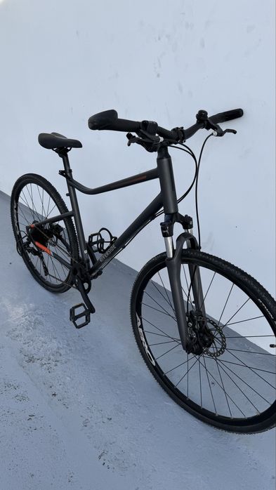 Bicicleta Trekking Riverside 700 – Em otimas condições.