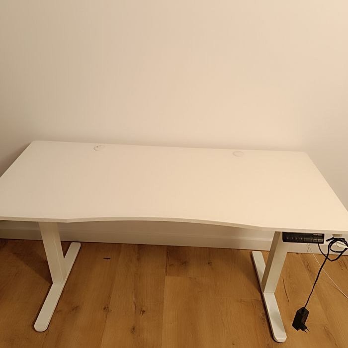 Biurko elektryczne Silver Monkey 140×60 – białe