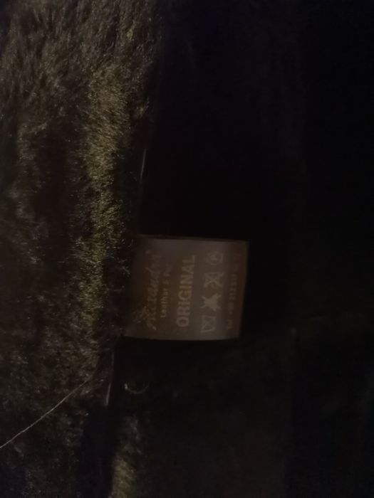 Дублянка натуральна чорна довга з песцом