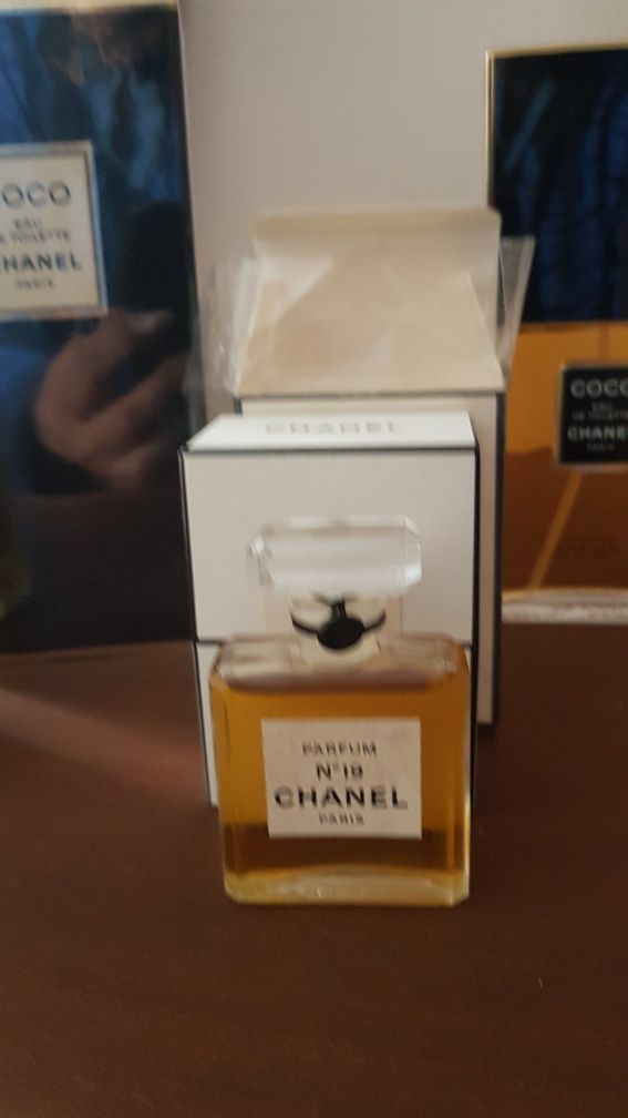 Perfumes Channel antigos