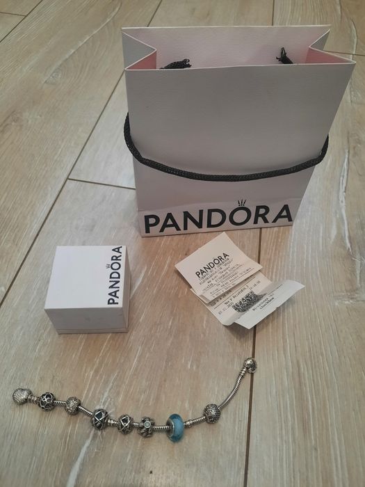 Браслет PANDORA .Шарми