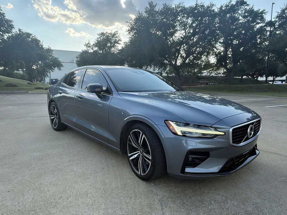 Volvo S60      2019