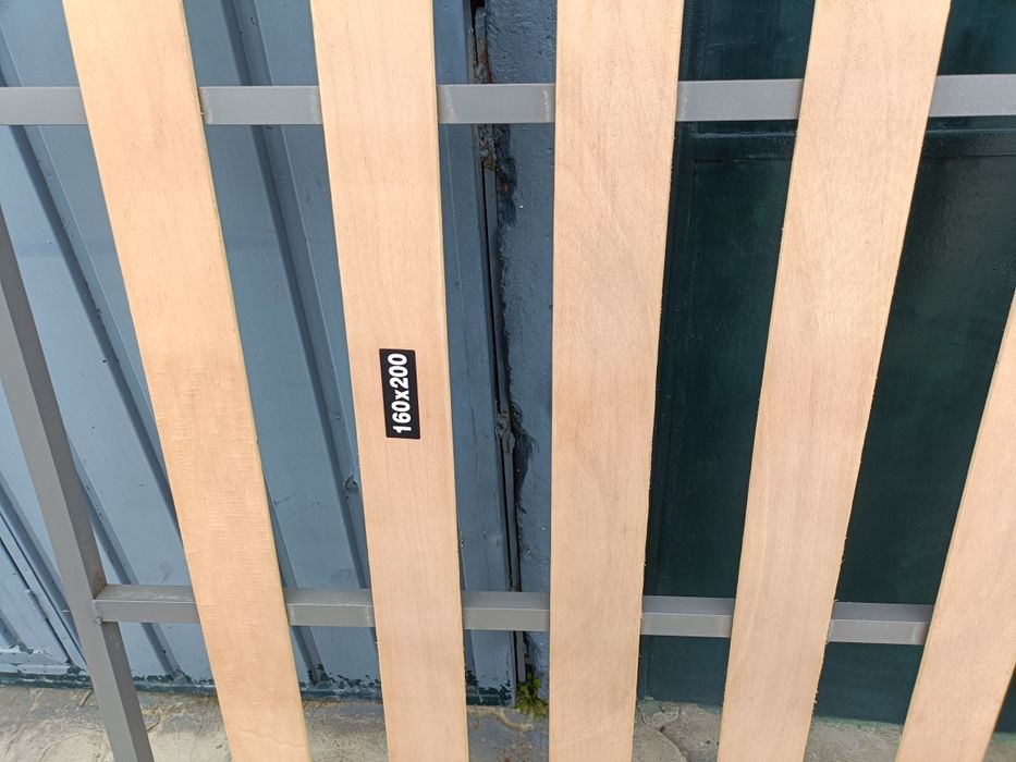 Estrado de casal 1,60 por 2 m