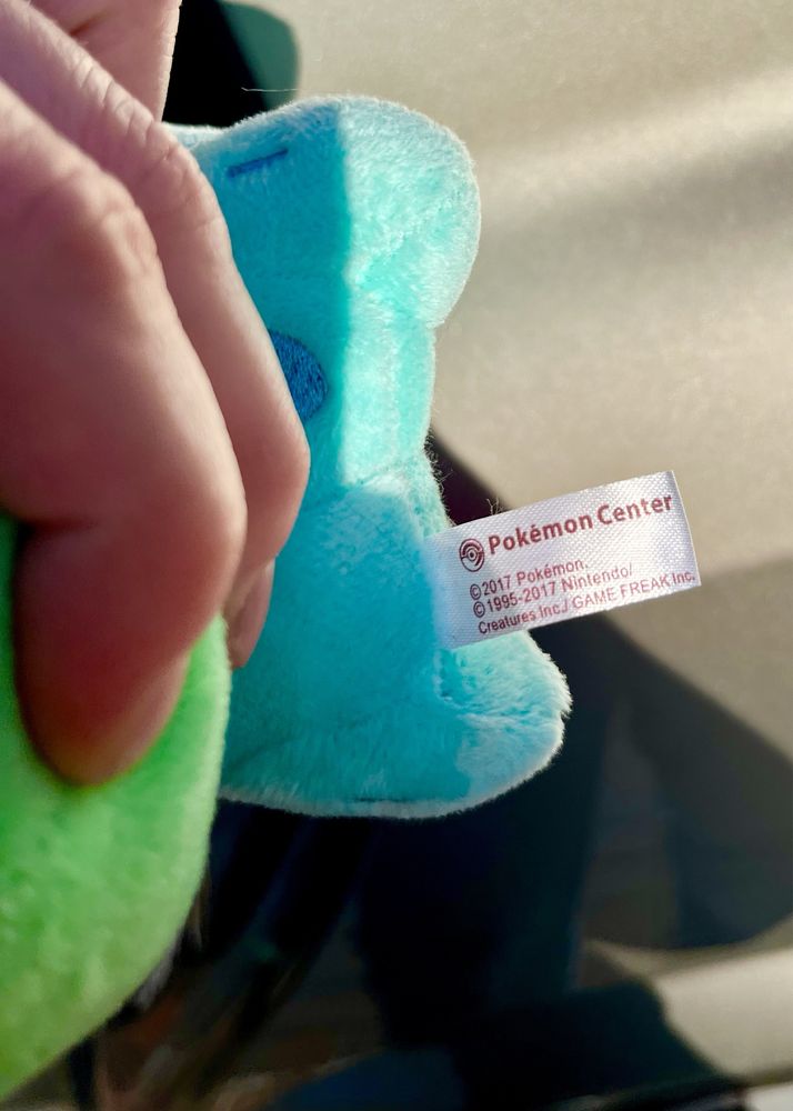 Maskotka pluszak Pokemon Bulbasaur Pokecenter 2017