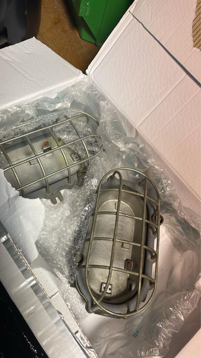 Lampy loftowe zeliwne