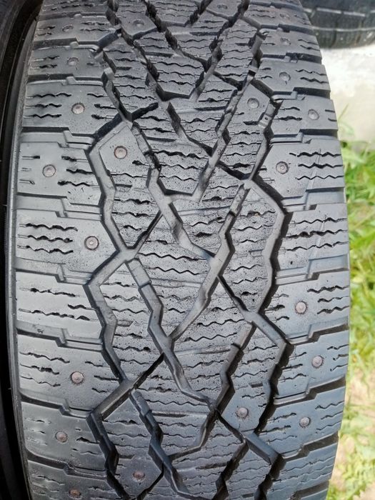 215 65 r16c Kumho 2020p