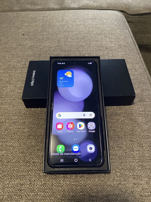 Telemovel Samsung Z Flip5