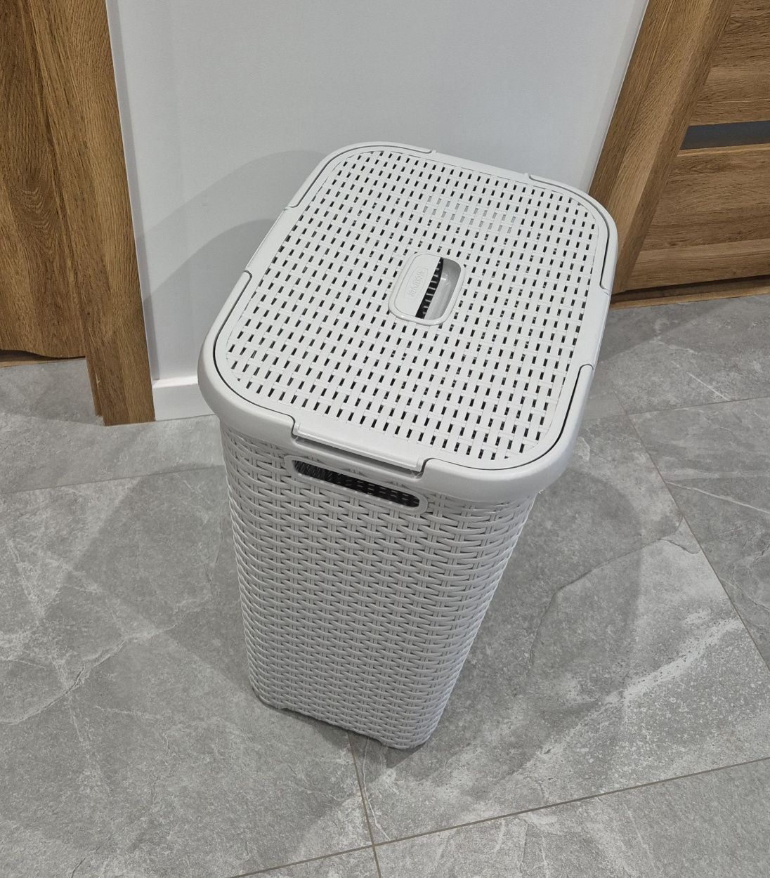 Kosz na pranie Curver 60 l