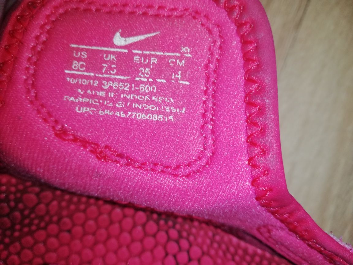 Super sandały nike rozmiar 25