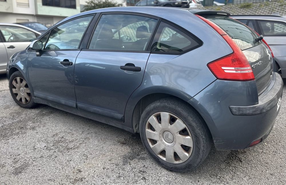 Vendo Citroen C4 Gasolina de 2006