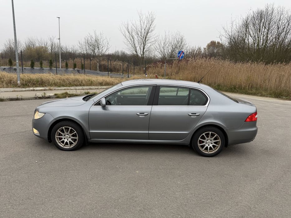 Skoda SuperB 1.9tdi Skóra! Hak!