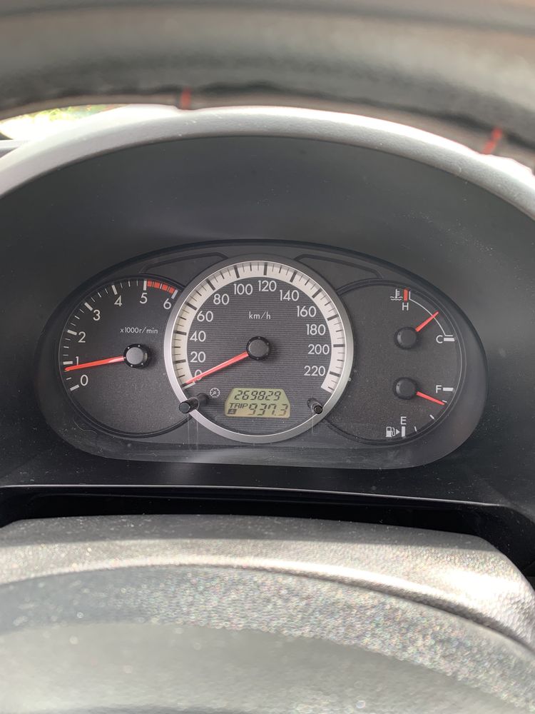 Mazda 5 carro em otimo estaro