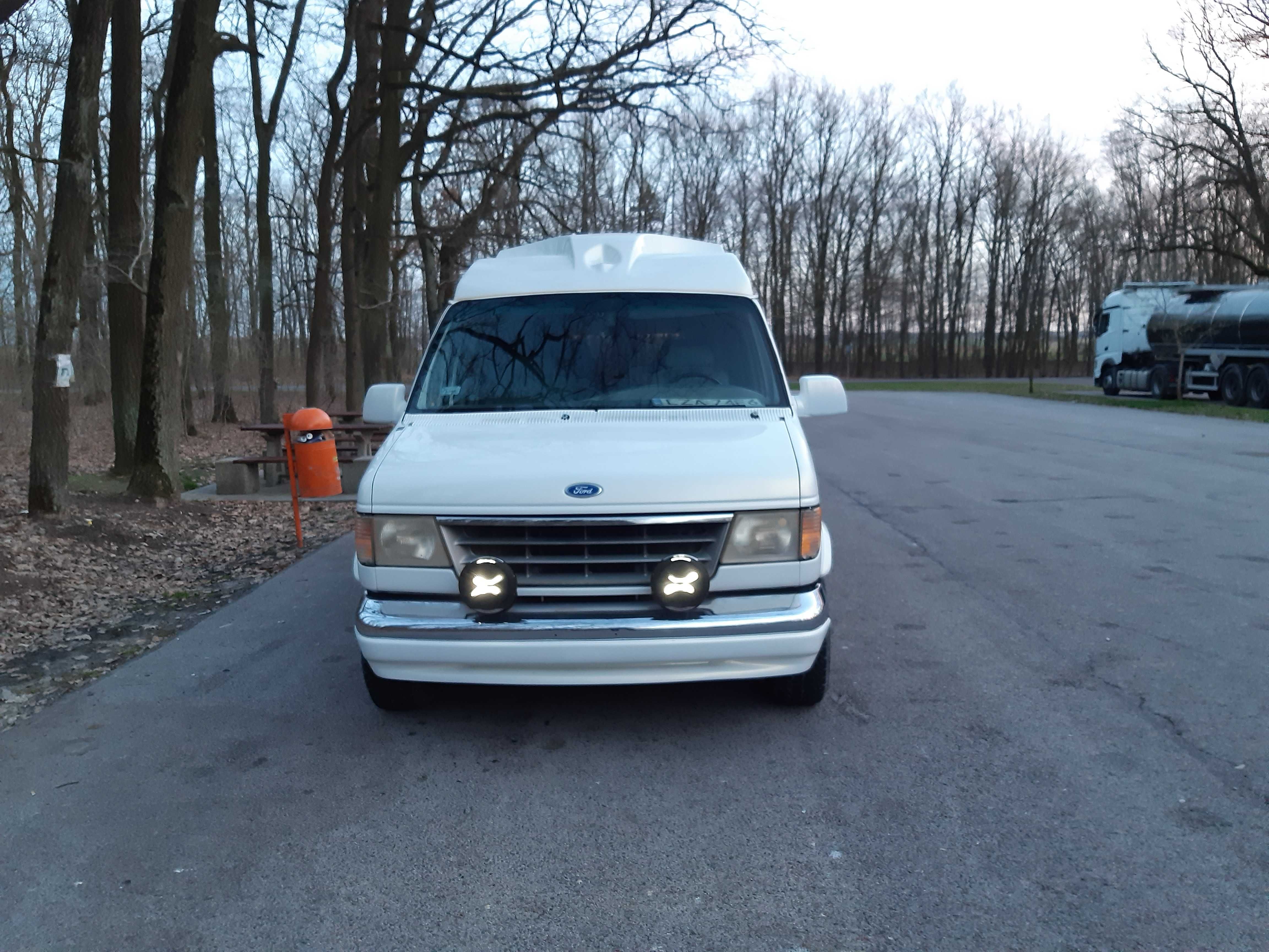 Ford  ECONOLINE  5,0 V8