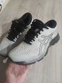 ASICS gel-kayano 25