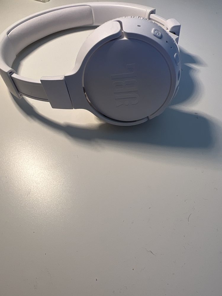 JBL Tune 660 Noise Canceling