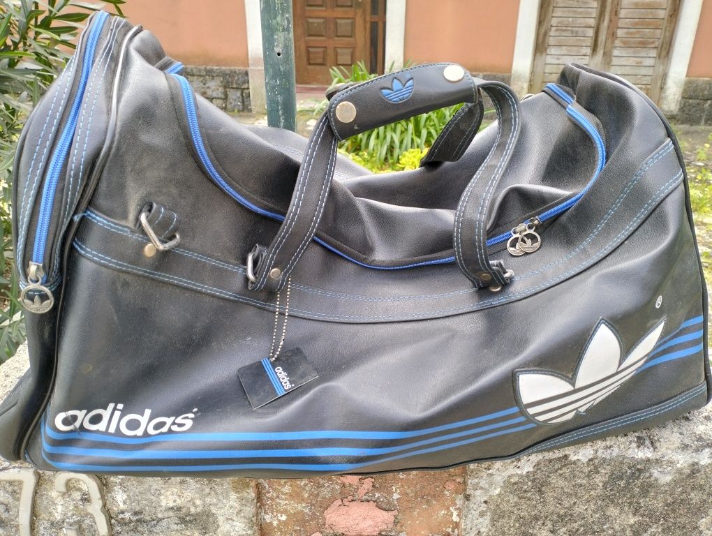 Mala saco adidas verão vintage anos 80, em muito bom estado
