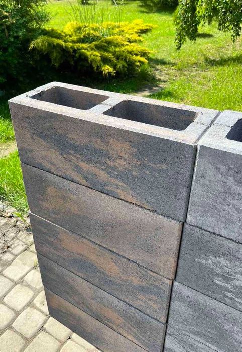 Блок для столбов забора гладкий цветной 200х200х500