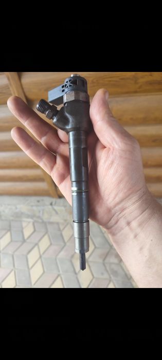 Форсунка обратка пасат ауді шкода б7 2.0тді 140сил лобове скло б7