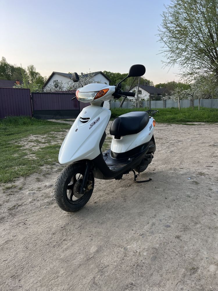 Скутер Honda Dio