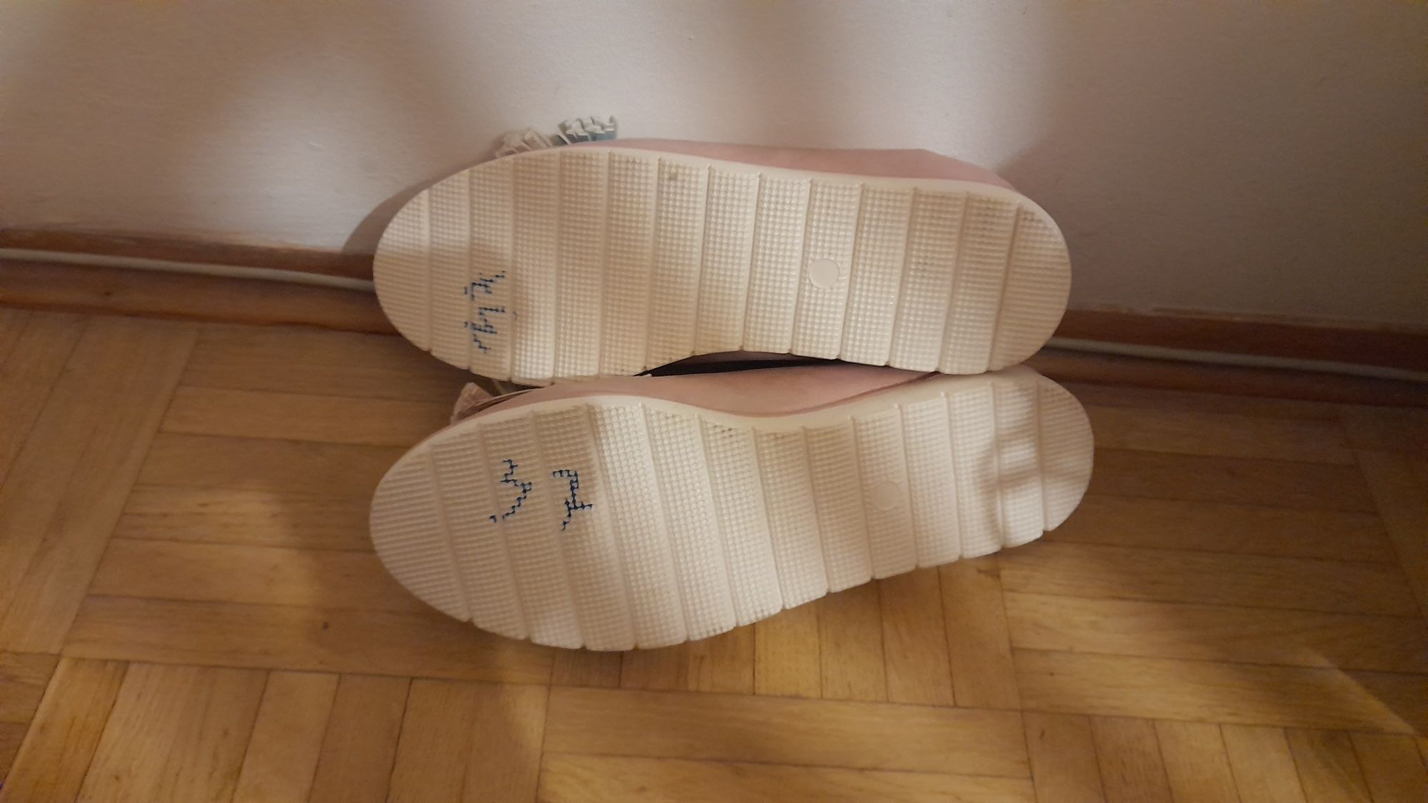 Mokasyny,półbuty 37 Vices