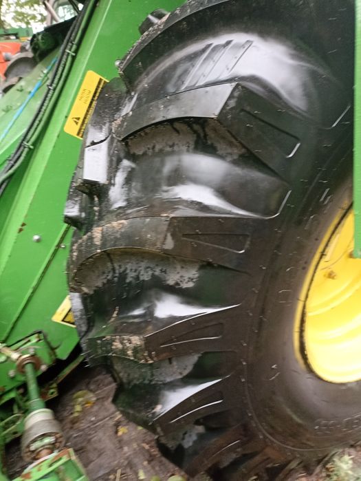 Комбайн John Deere 1177h4