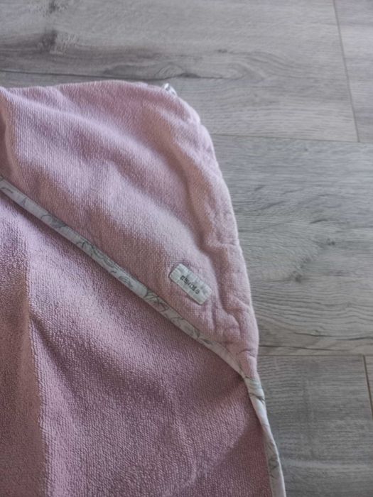 Ręczniki kąpielowe dla niemowlaka