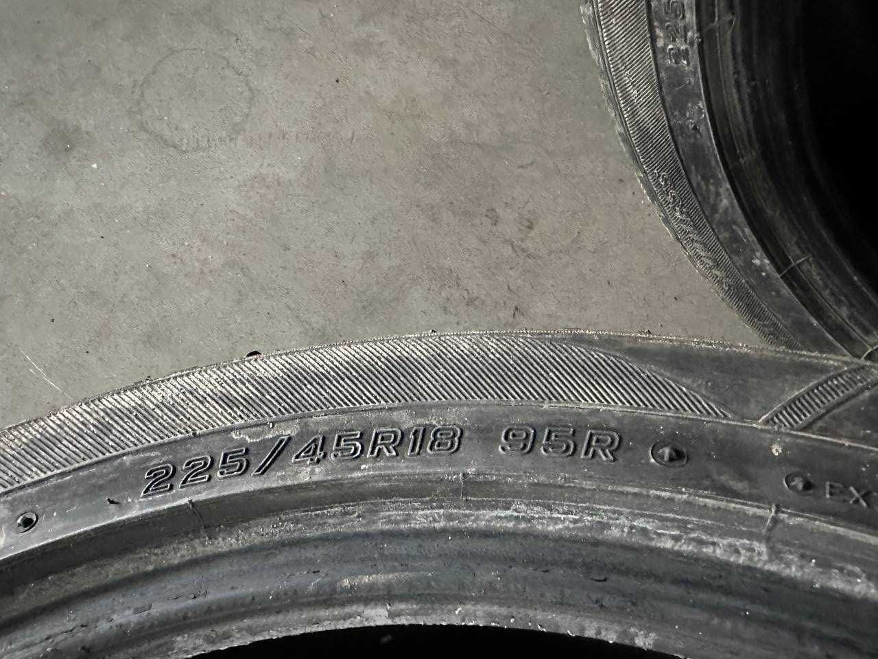 Шини зимові 225/45 r 18 Falken  резина зимняя Фолкен